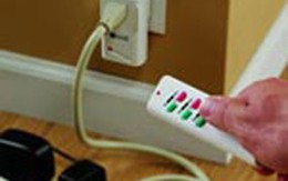Thiết bị tiết kiệm năng lượng điều khiển từ xa