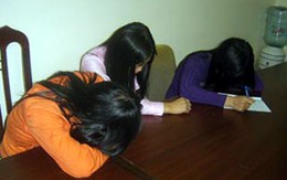 Vào hầm mua dâm, 3 "dân chơi" bị tóm