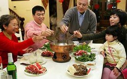 Chăm sóc ông bà, cha mẹ trong dịp Tết