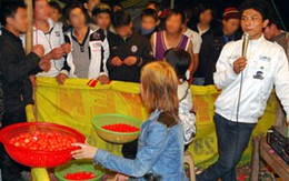 Du xuân với... cờ bạc trá hình