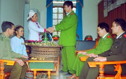 Giải cứu cô gái 17 tuổi
