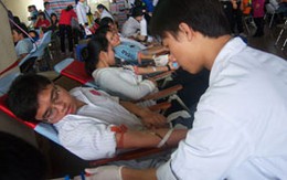 Lễ hội Xuân Hồng 2009 ở Hà Nội: Những kỷ lục nghĩa tình về hiến máu 