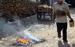 Mâu thuẫn, đâm chết đồng nghiệp