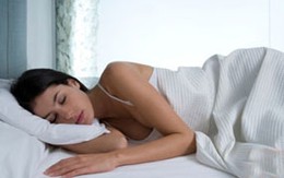 Phụ nữ nên nằm ngủ như thế nào?