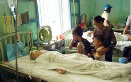Bị truy sát, một học sinh lớp 9 nhập viện