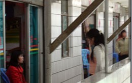 Dùng thuốc mê lừa bán người