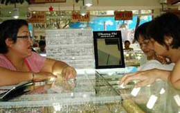 Giá vàng tiếp tục nhích lên