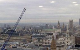 Đĩa bay xuất hiện ở London?