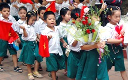 Hà Nội “sốt” chạy đua vào lớp 1: Không nên “đua” vào trường điểm