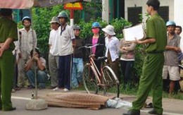 “Đụng” phải xác chết khi đi chợ sớm
