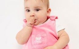 Chứng lé mắt ở bé