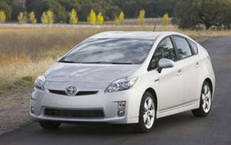 "Xế" Toyota hạ giá