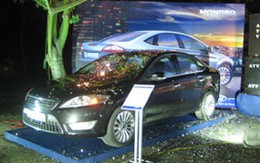 Ford Mondeo VN giá khoảng 49.000 USD