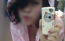 Teengirl "cá sấu" thích khoe "hàng"