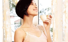 Ngô Thanh Vân tươi tắn và gợi cảm