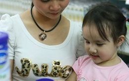 Sữa nào tốt hơn cho bé?