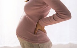 Mẹo giảm đau lưng khi bầu bí