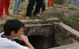 Thua bạc, cướp xe, giết bạn, vứt xuống cống