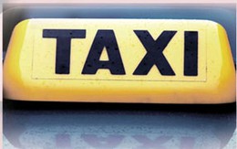Hà Nội: Bắt quả tang taxi gắn “xung” gian lận cước