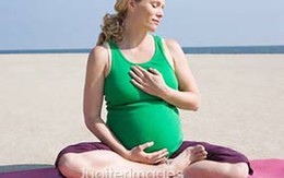 Cách hạn chế sưng (phù) mắt cá chân khi mang bầu