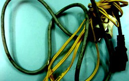 Mâu thuẫn gia đình, bẫy điện giết vợ
