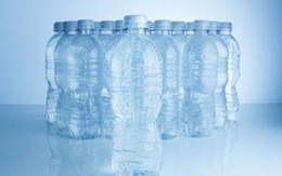 Uống nhiều nước khoáng: Tiền mất tật mang
