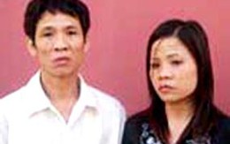 Cặp tình nhân đi buôn "hàng trắng"