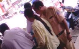 VIDEO: Lộn xộn đăng ký xe gắn máy tại Hoài Đức, Hà Nội