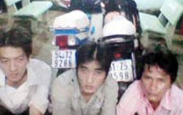 Giả danh CSHS, cướp heroin