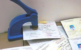 Triệt phá đường dây làm chứng chỉ "dỏm"