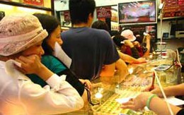 Giá vàng tiếp tục lập kỷ lục mới 