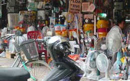 Sản phẩm tiết kiệm điện trôi nổi: Quảng cáo “láo”, thu tiền thật