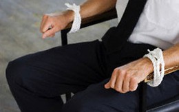 Mẹ bắt cóc người yêu của con gái