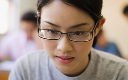 Người cận thị có nên uống vitamin A?