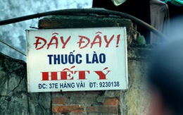 Chuyện ảnh: Giới trẻ Hà Thành hút thuốc lào, uống nước mía