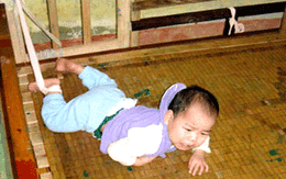 Trung tâm “gom trẻ” xuất ngoại: Nhiều dấu hiệu bất minh