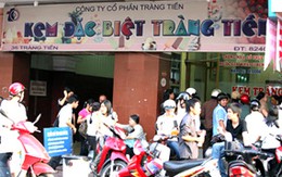 Dùng hung khí náo loạn Kem Tràng Tiền