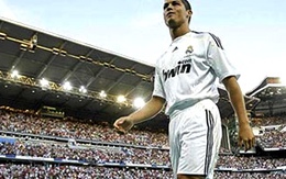 Ảnh: Ronaldo ra mắt gây "chấn động" thành Madrid