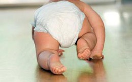 Tã giấy giá rẻ - hiểm họa khôn lường