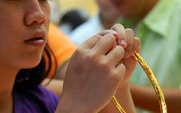 Giá vàng vẫn tăng