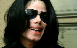 Hai chân của Michael Jackson đầy vết kim tiêm