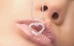 Trang sức bạc tiết lộ về sức khỏe