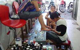 Biến chứng nguy hiểm vì sơn móng tay, chân