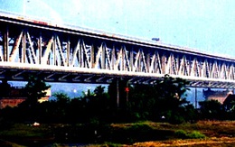 Đang tâm sự thì bị cướp