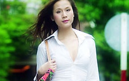 Siêu mẫu Thái Hà trẻ trung và thanh lịch