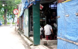 Học sinh nói chuyện bằng... dao