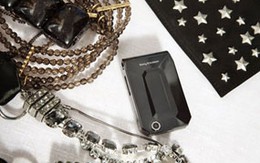 Ngắm "dế" kim cương Sony Ericsson
