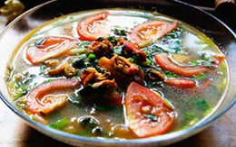 Thực đơn bữa trưa: Canh riêu trai