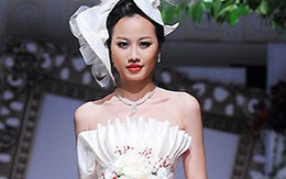Bộ sưu tập váy cưới sang trọng năm 2009