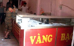 Tin thêm về vụ cướp tiệm vàng, sát hại cháu bé 2 tuổi